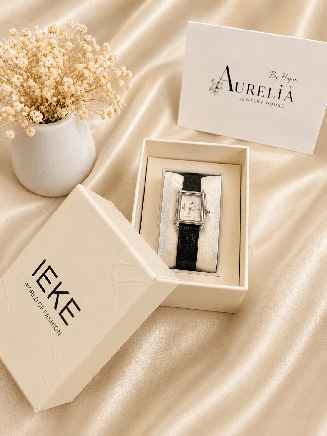 Montre Rectangle Argentee Bracelet Cuir Noir